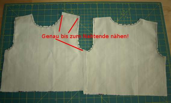 Ausschnitte genäht und eingeknipst